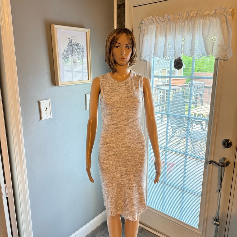 Forever 21 Sleeveless Dress SZ MED‎